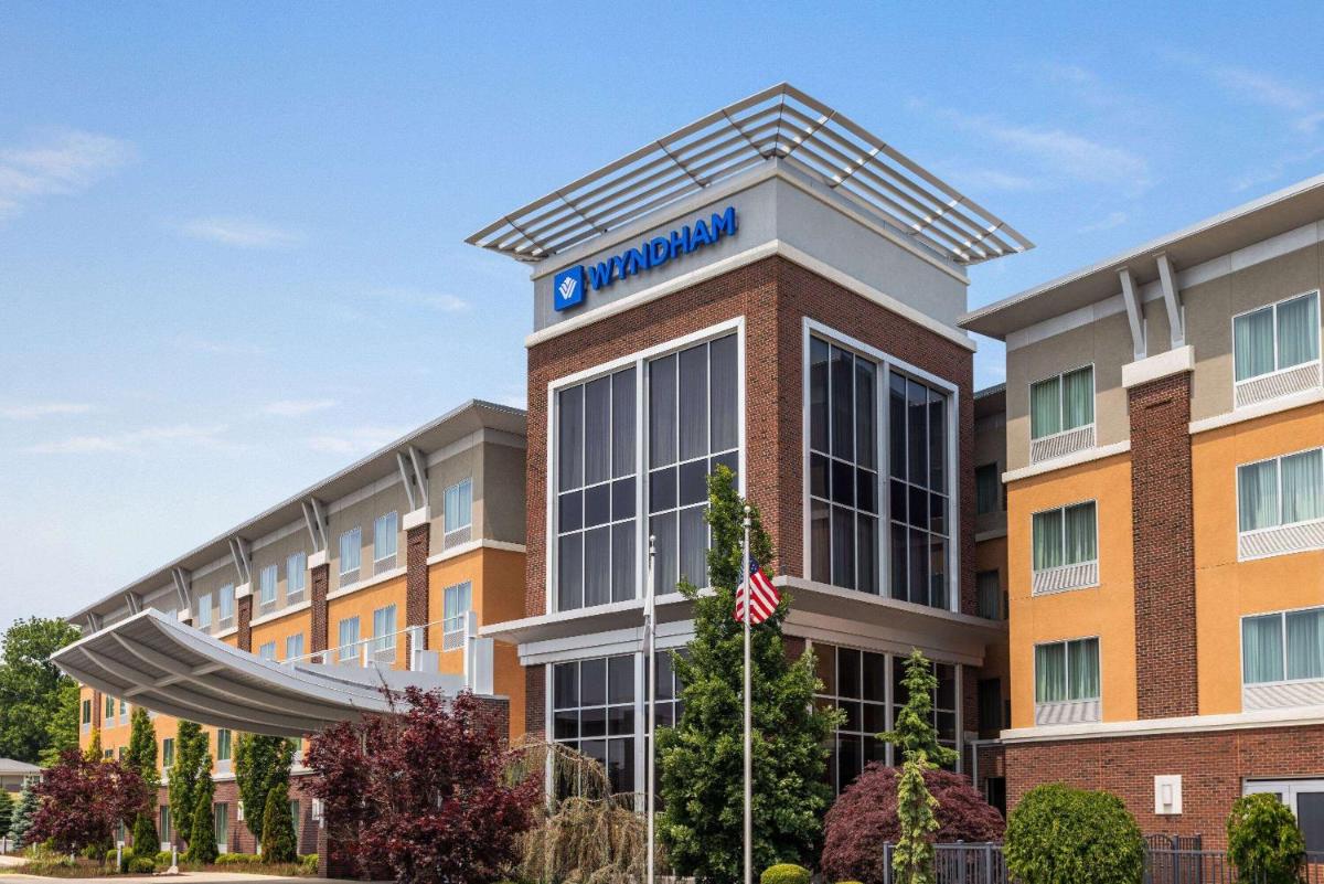Wyndham Avon - Housity