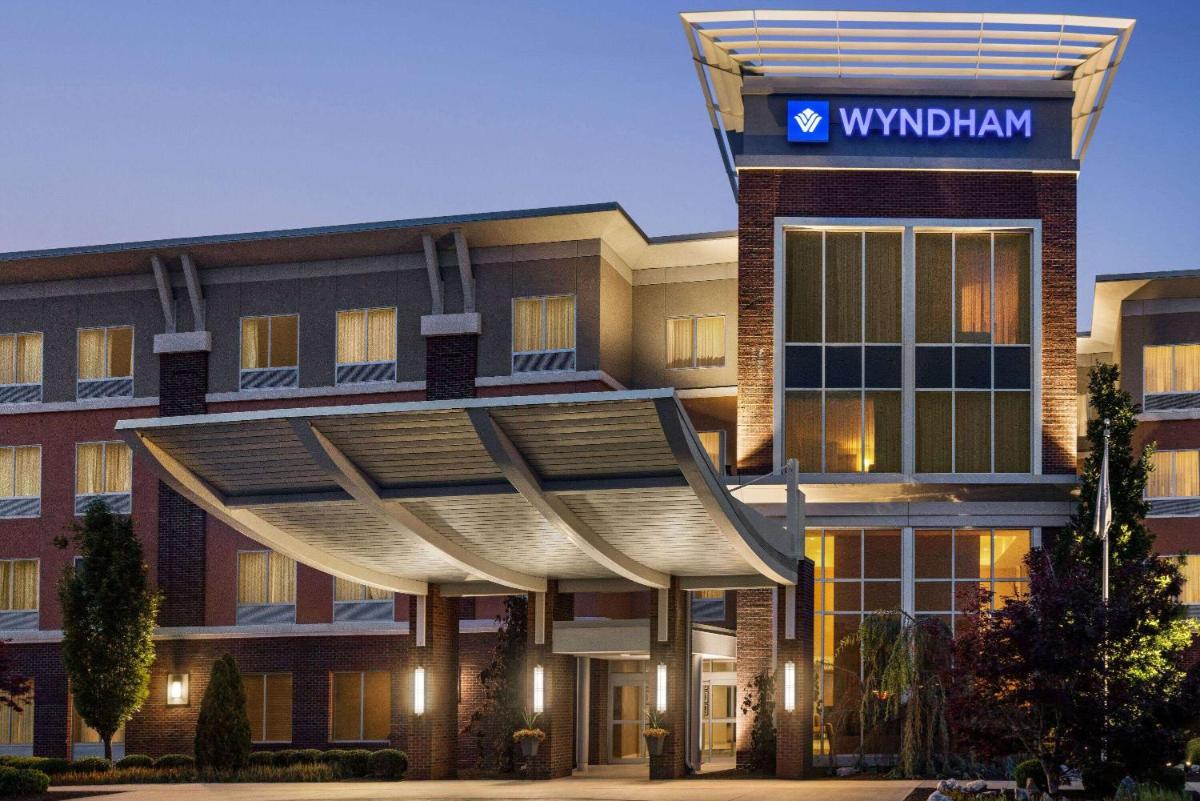 Wyndham Avon - Housity