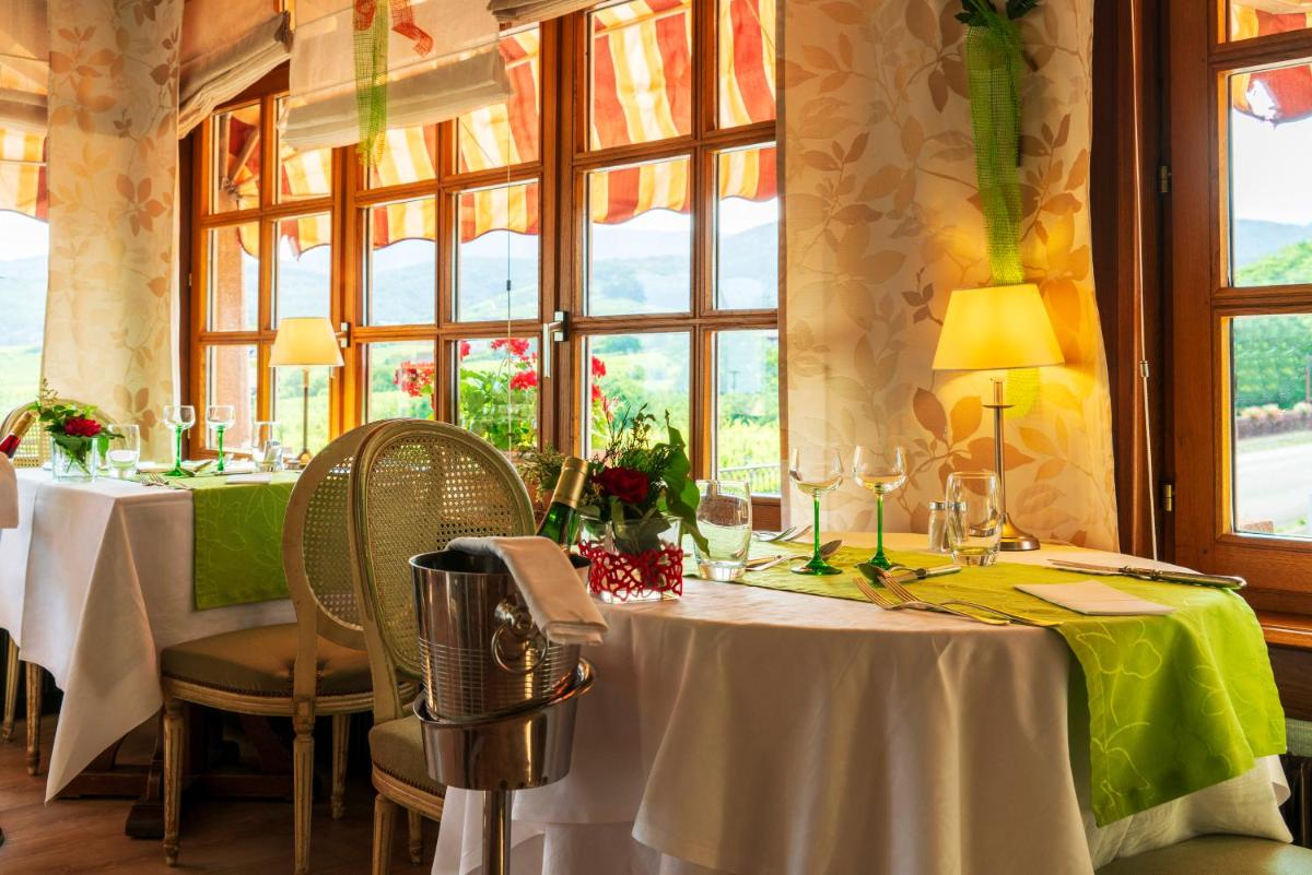 Restaurant ou autre lieu de restauration dans l'établissement Hotel Munsch Restaurant & Wellness, Colmar Nord - Haut-Koenigsbourg