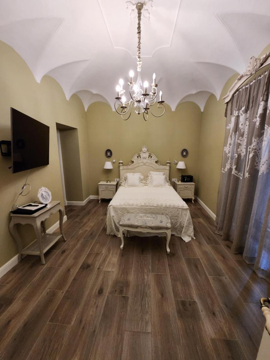 Cama o camas de una habitación en Hotel Boutique iulia 5 Estrellas