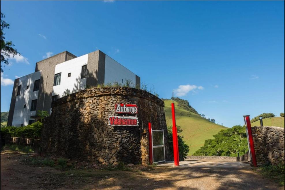 Auberge Valaisanne - Housity
