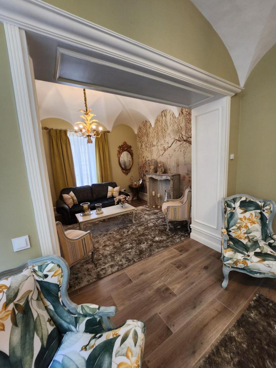 Zona de estar de Hotel Boutique iulia 5 Estrellas