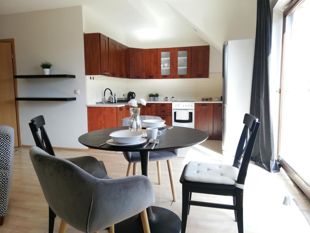 Apartament na Deptaku w Łęcznej - Housity