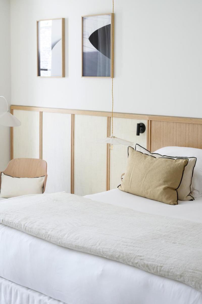 Un ou plusieurs lits dans un hébergement de l'établissement Le Couvent des Minimes, un Hôtel & Spa L'Occitane en Provence