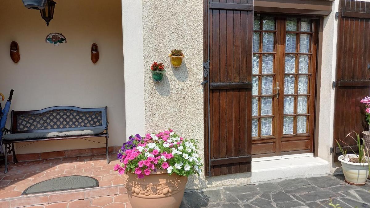 Gites Les Roses - Housity