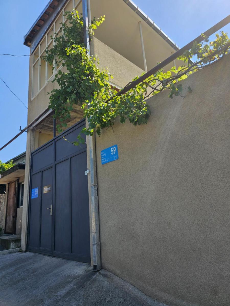Guesthouse different - Housity