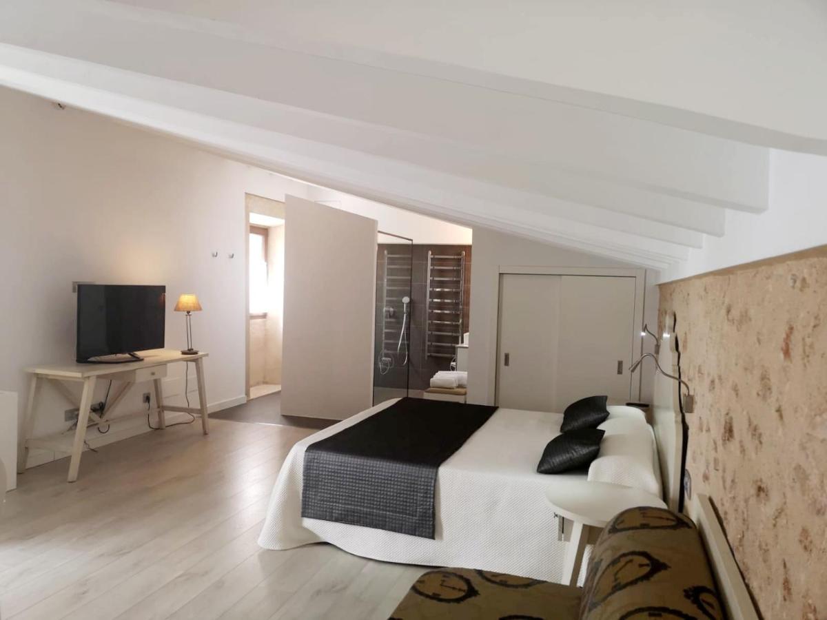 Cama o camas de una habitación en Bennoc Petit Hotel - Only Adults