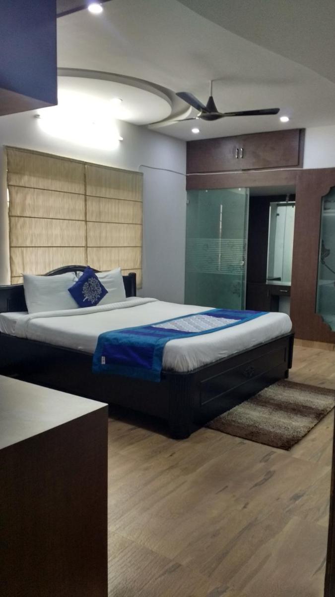 Hitech Shilparamam Guest House - Housity