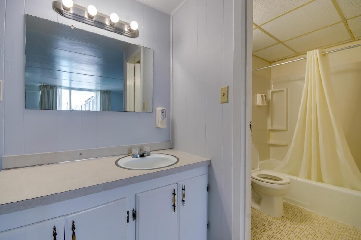 Rideau Oceanfront Motel - Housity