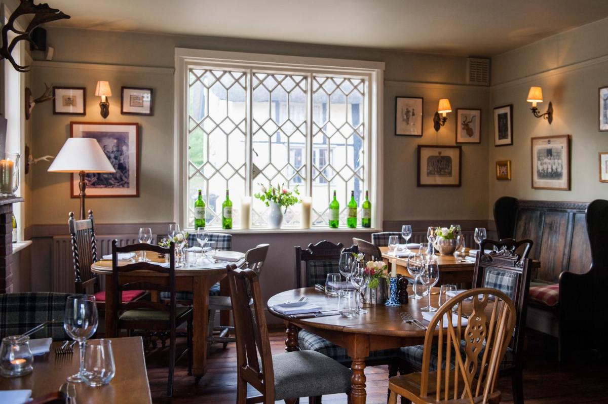 The Peat Spade Inn - Housity