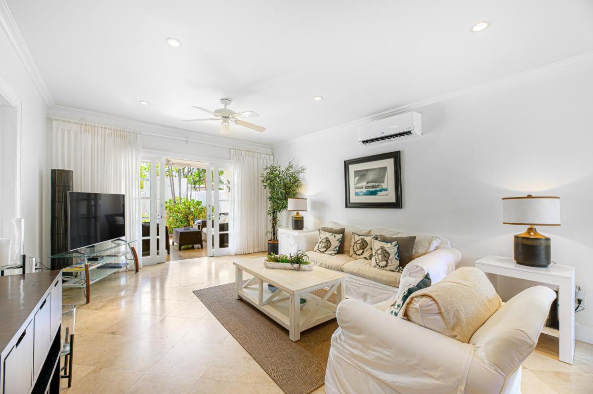 Mullins Bay 10, Pandora by Island Villas - Housity