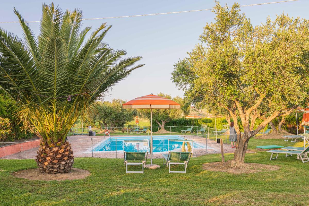 Agri Divin Amore - Housity