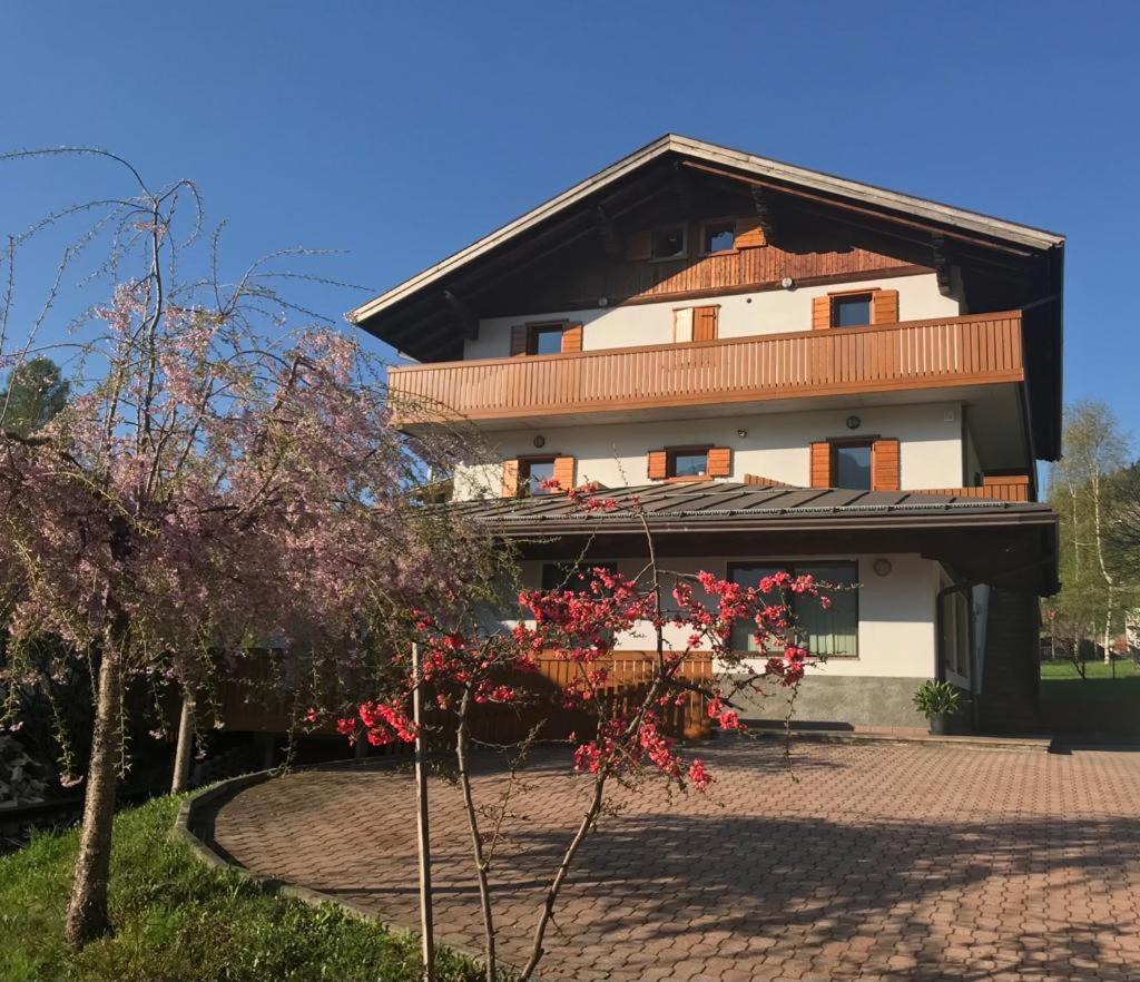 Verdi Armonie - Housity