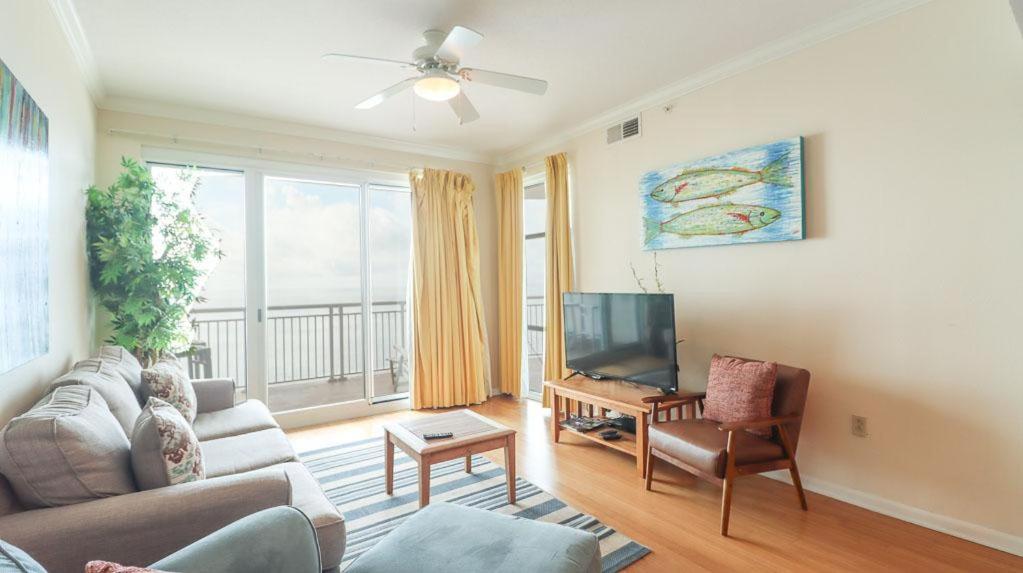 Legacy II 1302 Deluxe - Housity