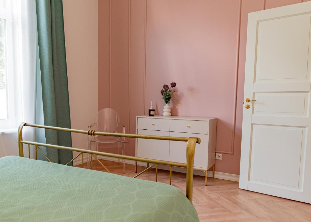 Pärnu kodu - Housity