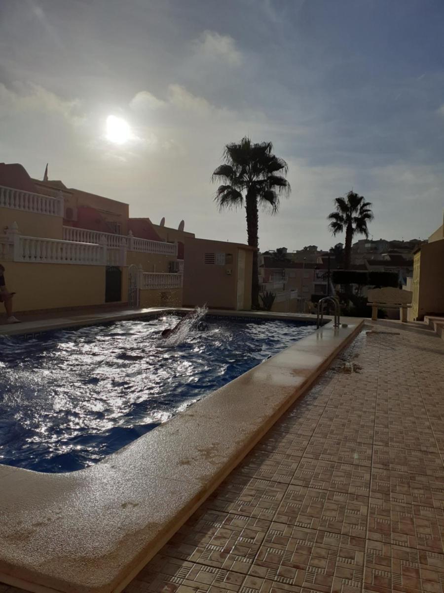 Carolinas aptmt Orihuela - Housity