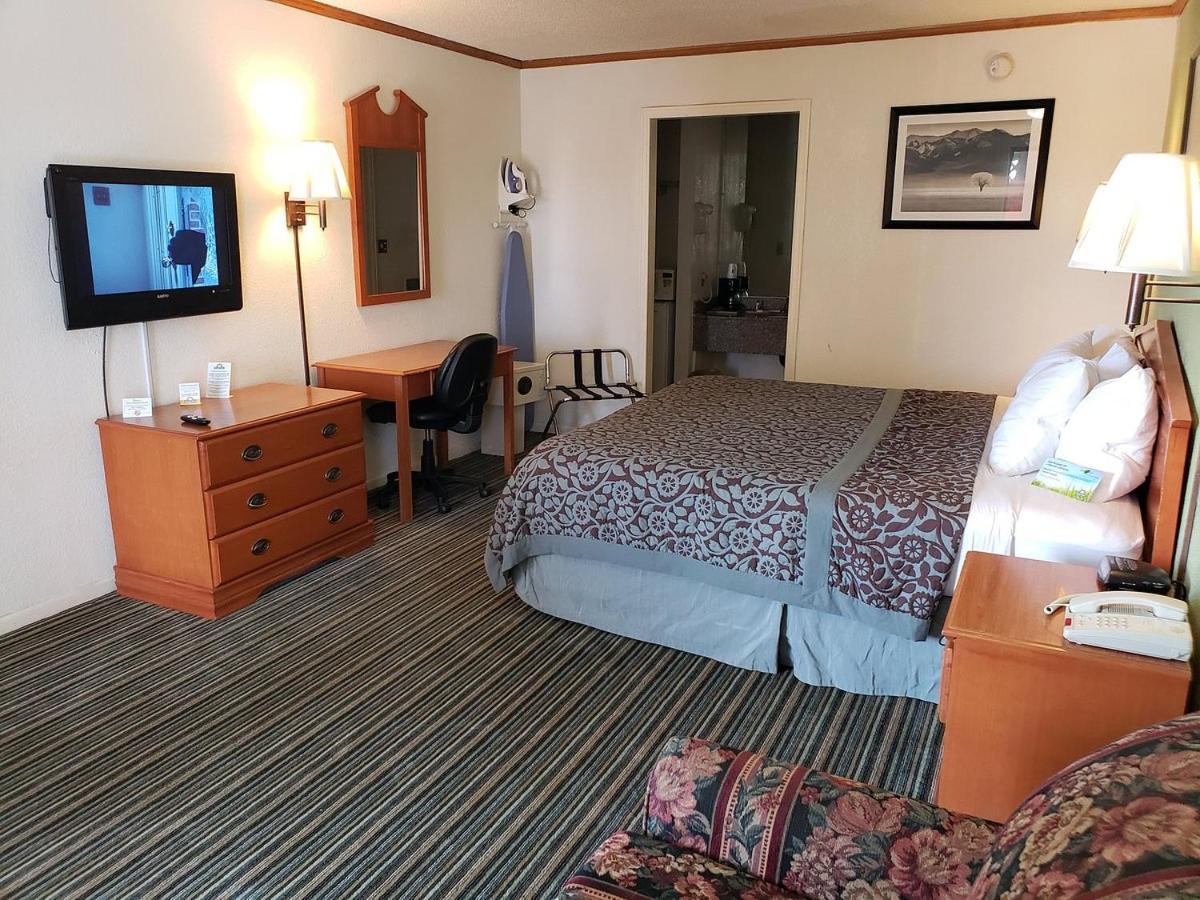 Economy Hotel Wichita- Florence St - Housity
