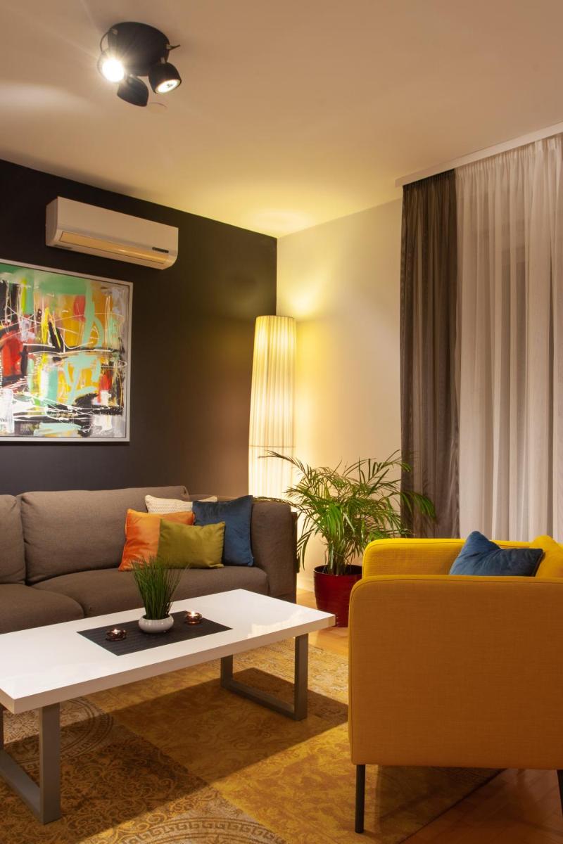 Apartment Sladic - Housity