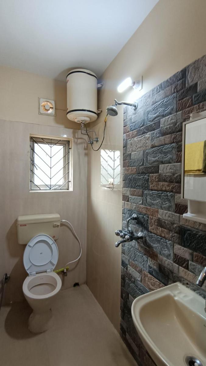 Luxurious studio apartment in Newtown - Housity