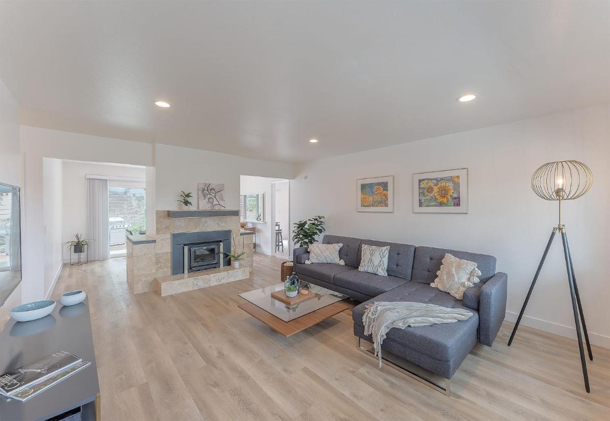 3896 Gather and Rest home - Housity