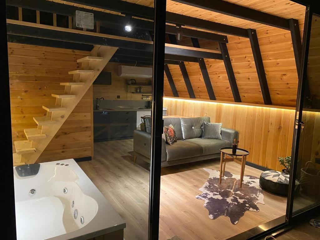 Amazing Han Süit Bungalow - Housity