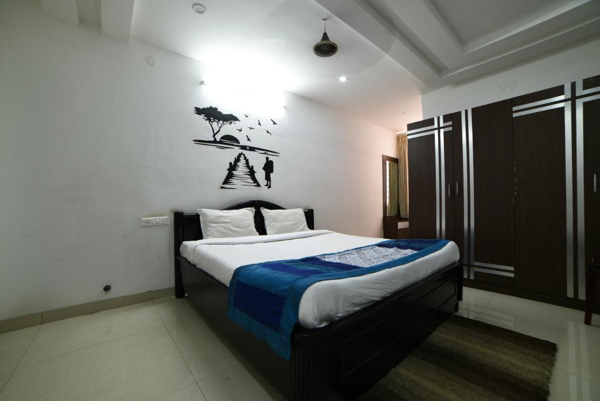 Hitech Shilparamam Guest House - Housity