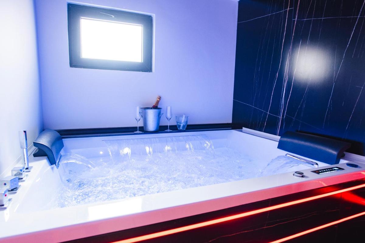 Fagaras City Center Experience - Housity