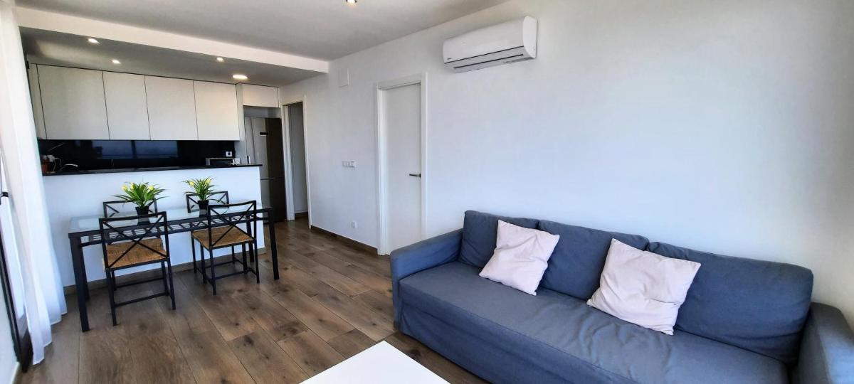 Cau Del Llop 9 Llanca - Housity