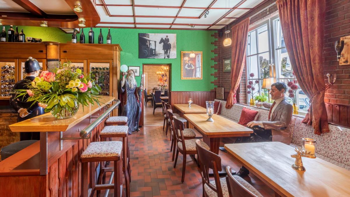 The Little Britain Inn Themed Hotel One of a Kind In Europe - Housity
