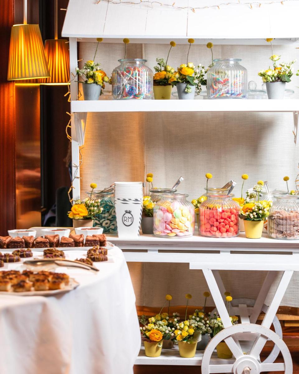 Nourriture dans l'hôtel ou à proximité