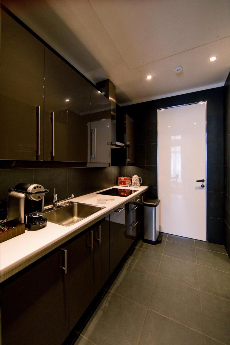 Cuisine ou kitchenette dans l'établissement Hôtel Le Royal Monceau Raffles Paris