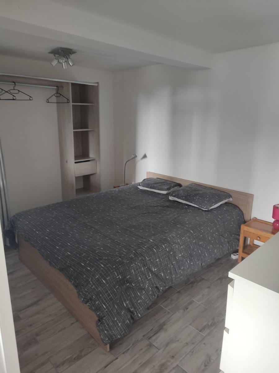 Appartement dans maison mitoyenne, avec vue sur les montagnes - Housity