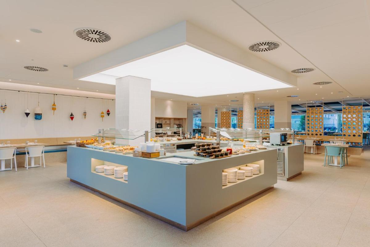 Blaumar Hotel - Housity