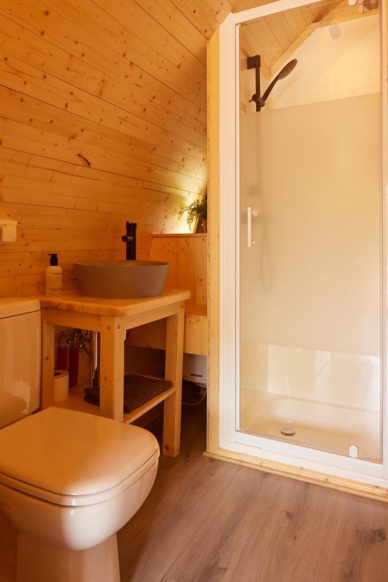 KampinaStaete, hippe cottages midden in natuurgebied de Kampina Oisterwijk - Housity