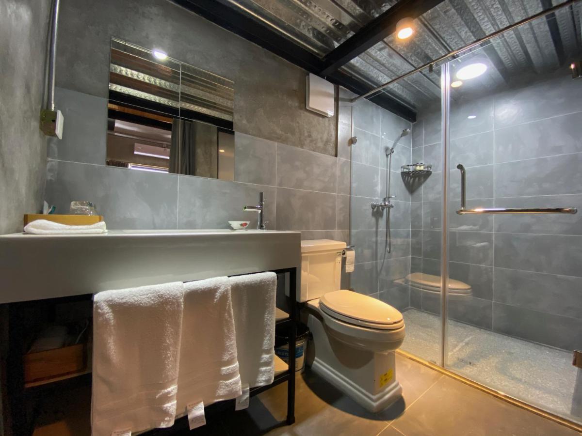 Amoshi Guang Xing She - Housity