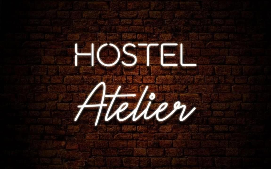 Atelier Hostel - Housity