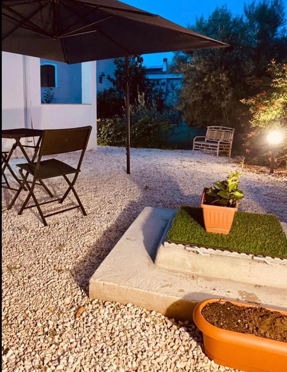 Emir Rooms - Housity