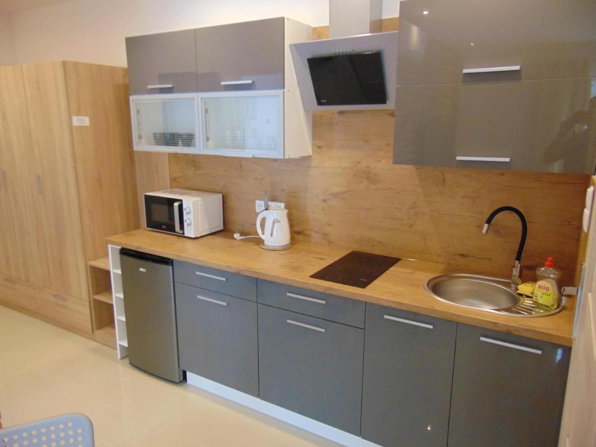 Apartamenty Monik Świętochłowice - Housity