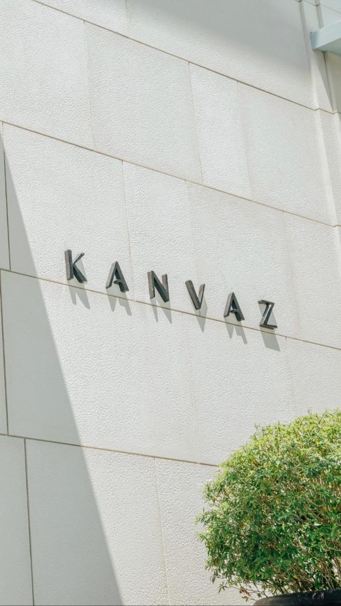 Kanvaz Village Resort Seminyak - Housity