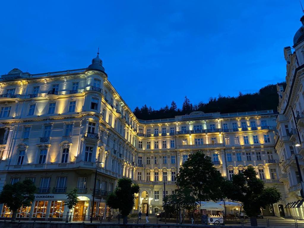 Apartmá v srdci Karlových Varů - Ondřejská 18 - Housity