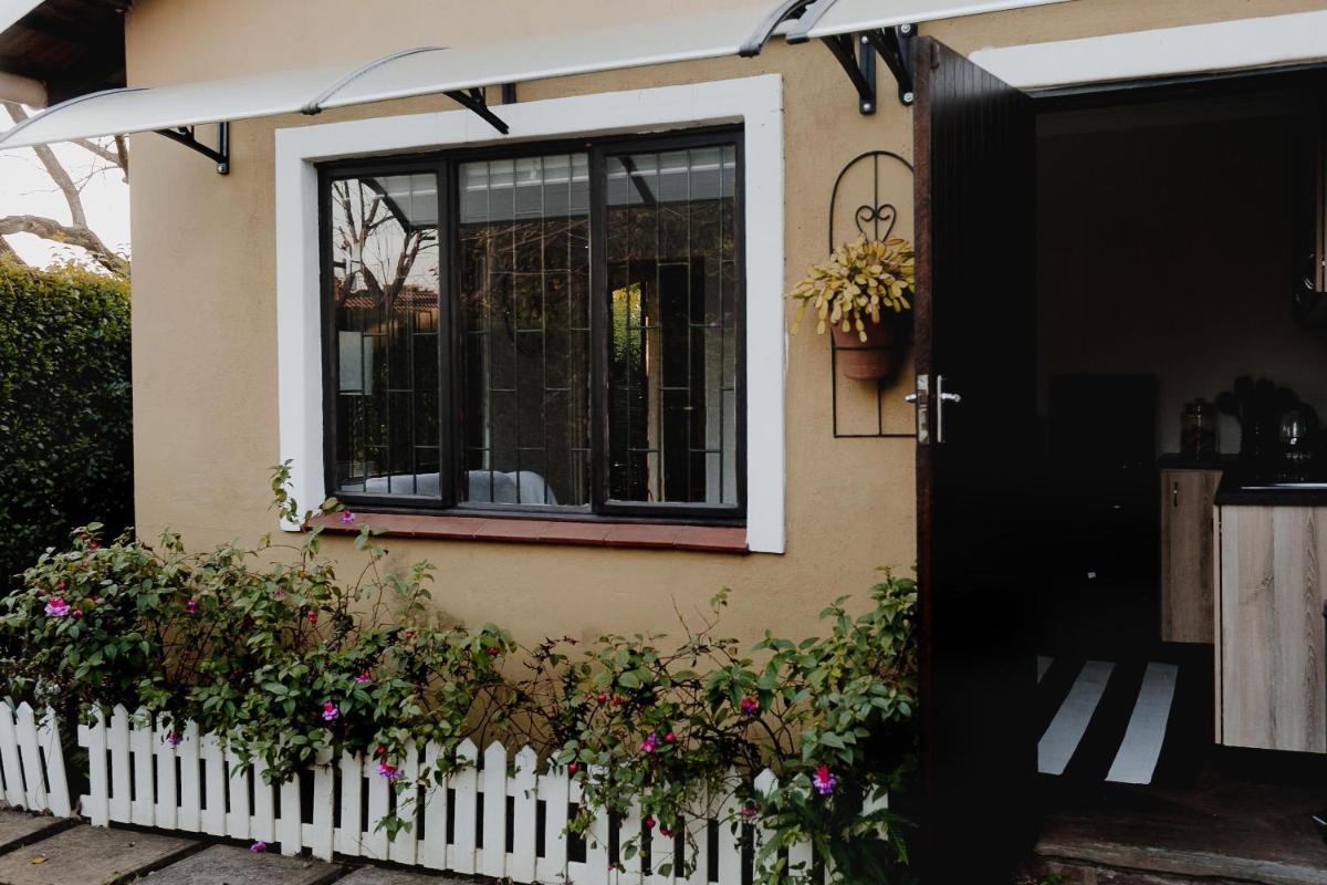 Desiderata Cottage - Housity