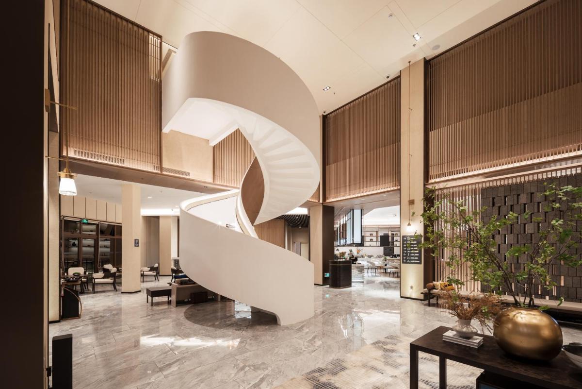 Mountain Tree Hotel Huizhou Longmen - Housity