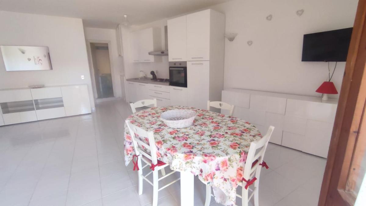 Appartamento Oltremare davanti spiaggia - Housity