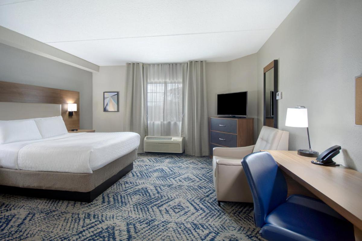 Candlewood Suites Columbia-Fort Jackson by IHG - Housity