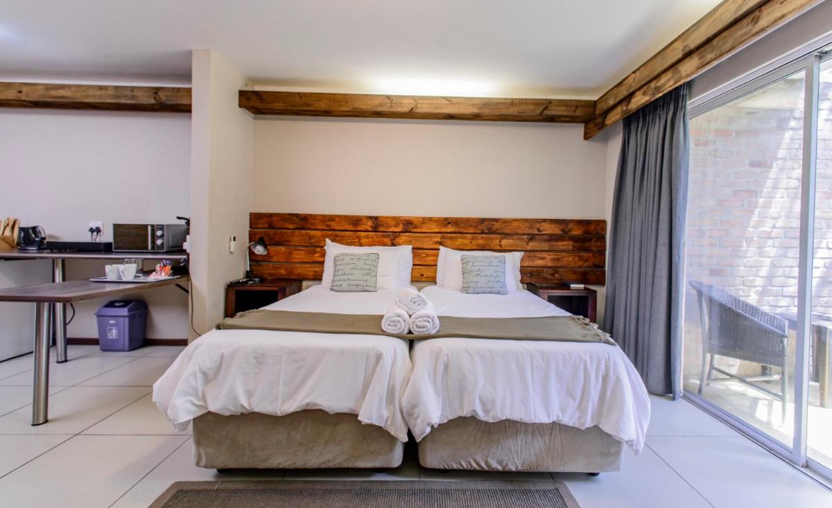 Zebrina Guest House - Housity
