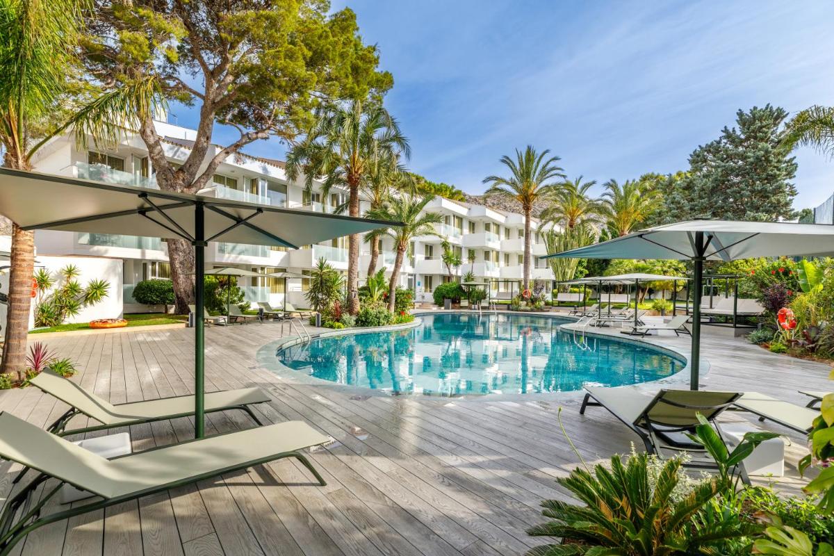 Piscina en o cerca de Hotel Illa d'Or & Club Apts 4* Sup