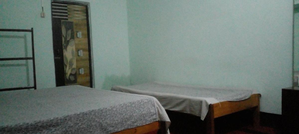 M B Holiday Home - Housity