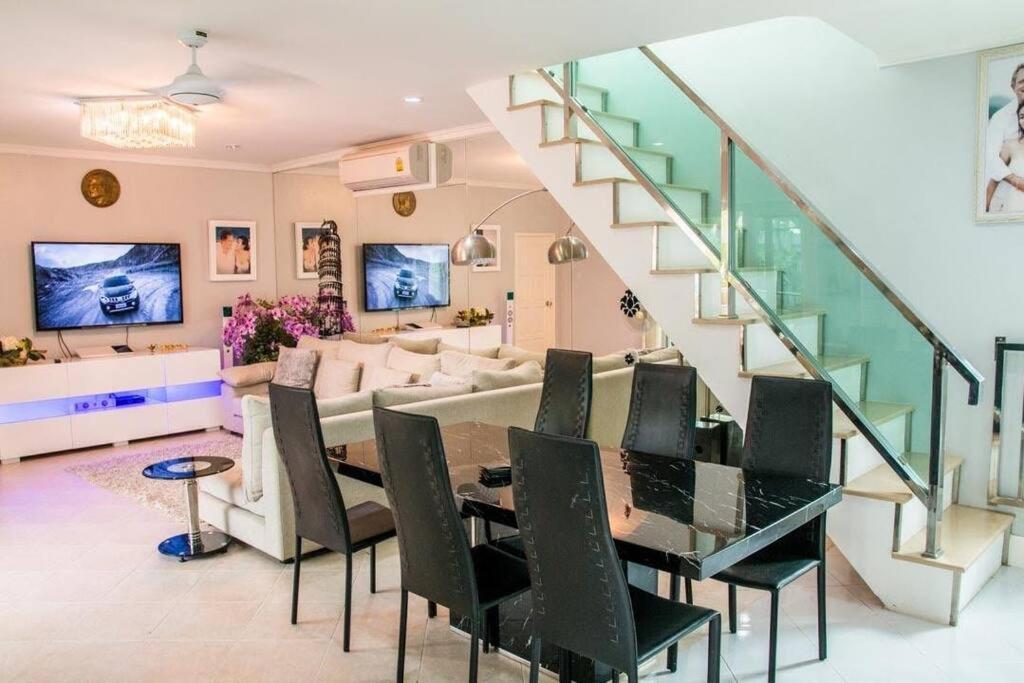 Pattaya Pool Villa - Housity