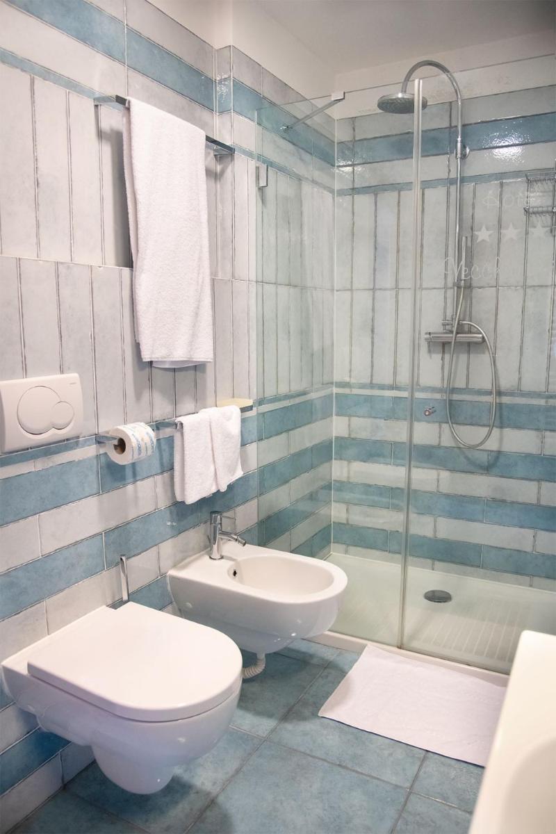Hotel Ristorante Vecchia Riva - Housity