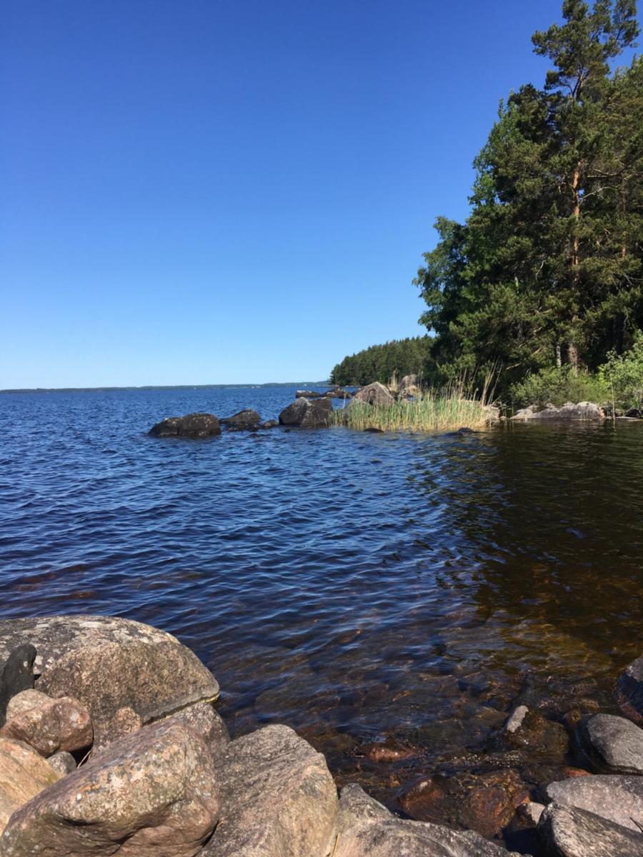 Rå naturhotell - Housity